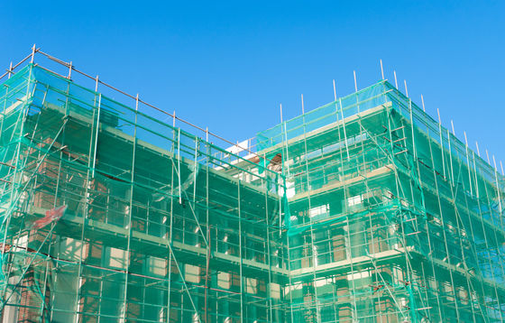 شبكات شبكات واسعة من شبكات الحطام بعرض 1 م 3 م 4 م خضراء للسقالات 6 إبر